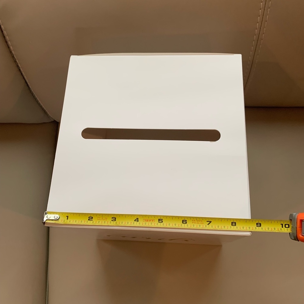 White Card Box with Gold 'Cards' Script - Picture 8 of 9
